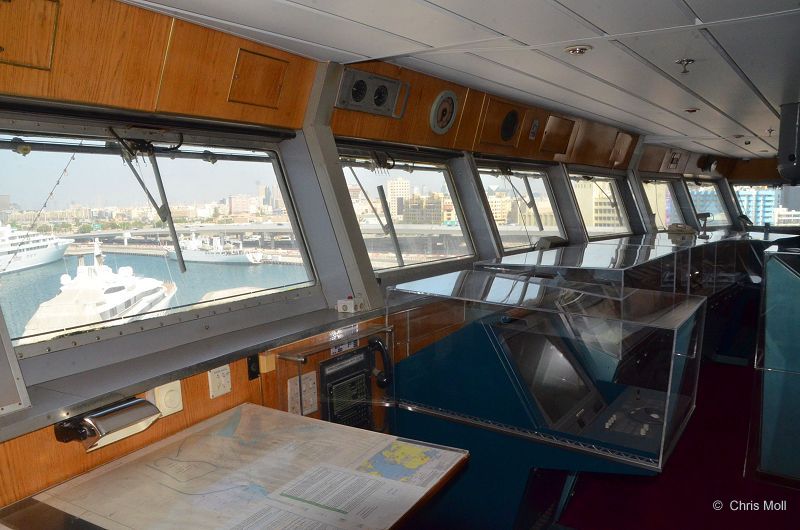 Queen Elisabeth 2  Kommandobr�cke  / Bridge